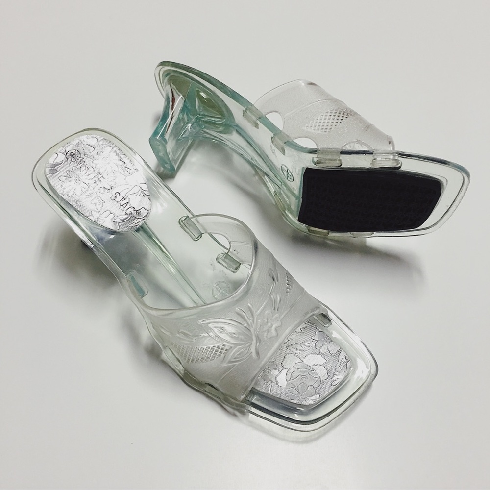 RESERVED vintage clear cinderella sandals size 6